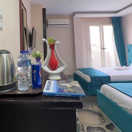 Gravity Pyramids View Inn Cairo Ngoại thất bức ảnh